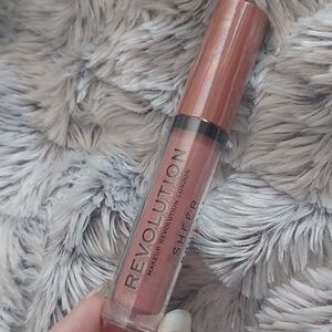 New makeup revolution lip gloss Sheer‎ Crush